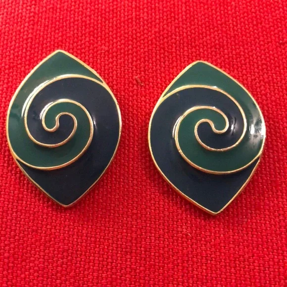 Vintage Trifari Pierced Green Enamel and Gold Tone Earrings - Picture 1 of 5